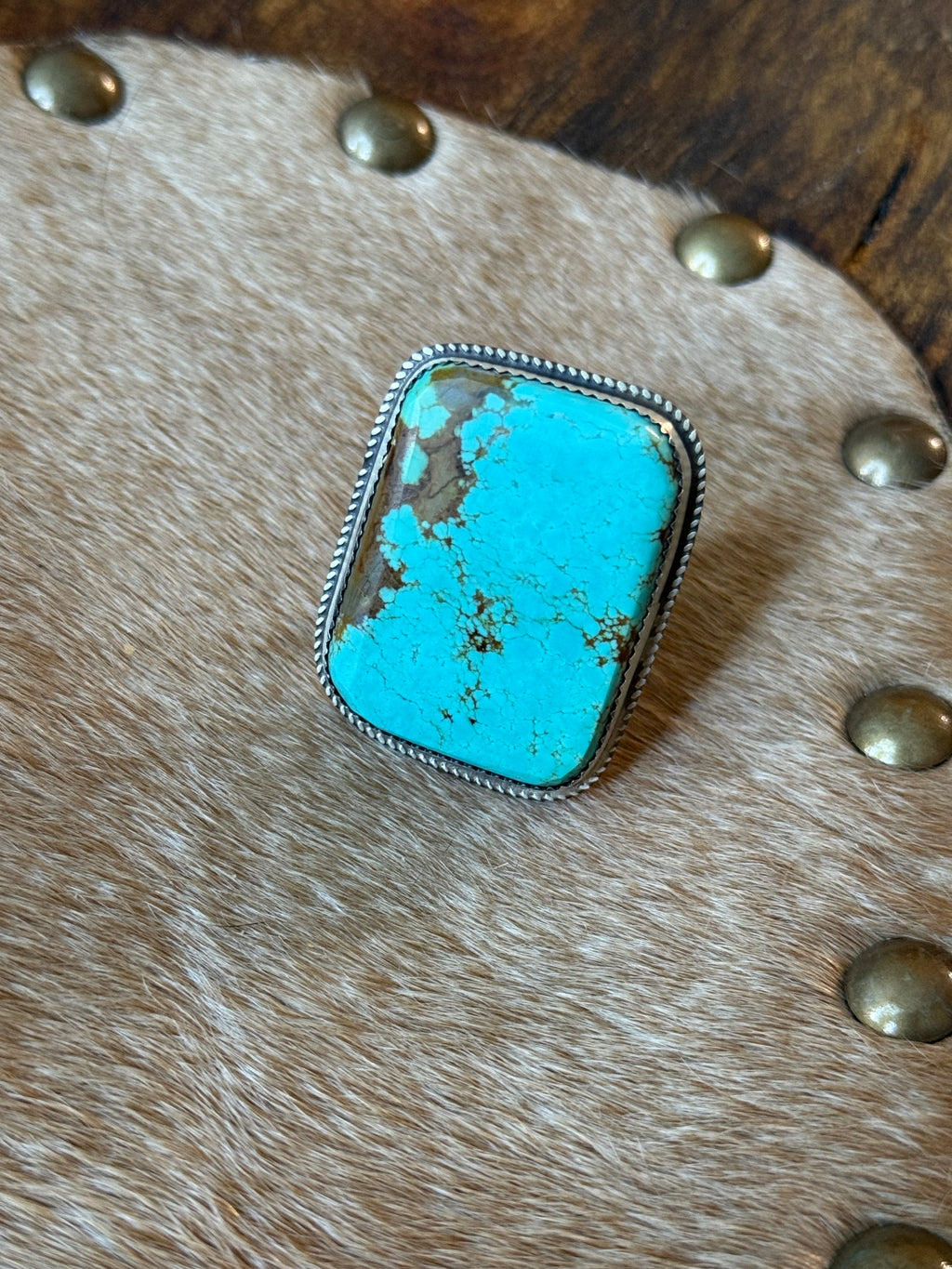 Native Leslie Nez turquoise slab ring