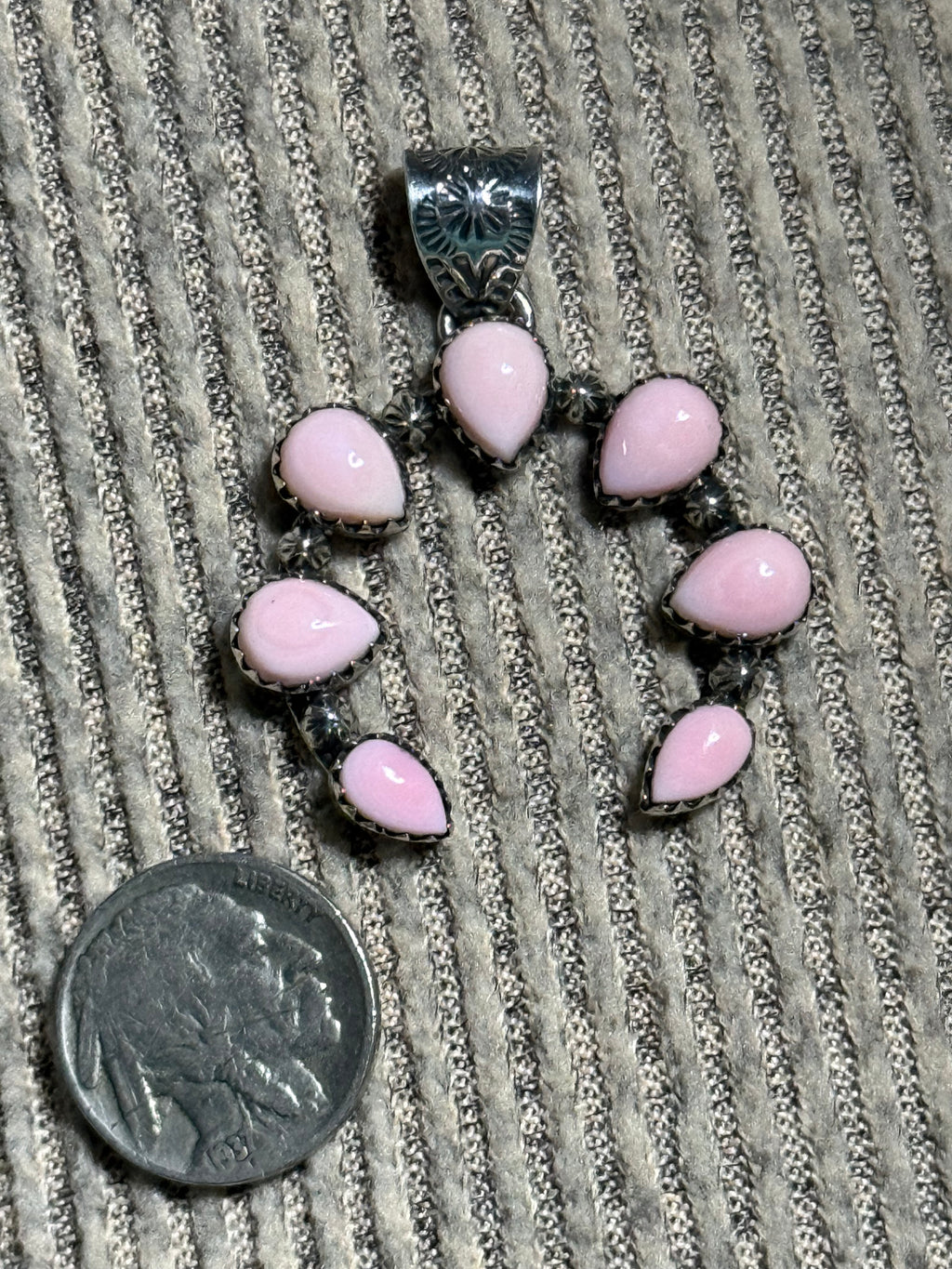 Pink conch naja pendant