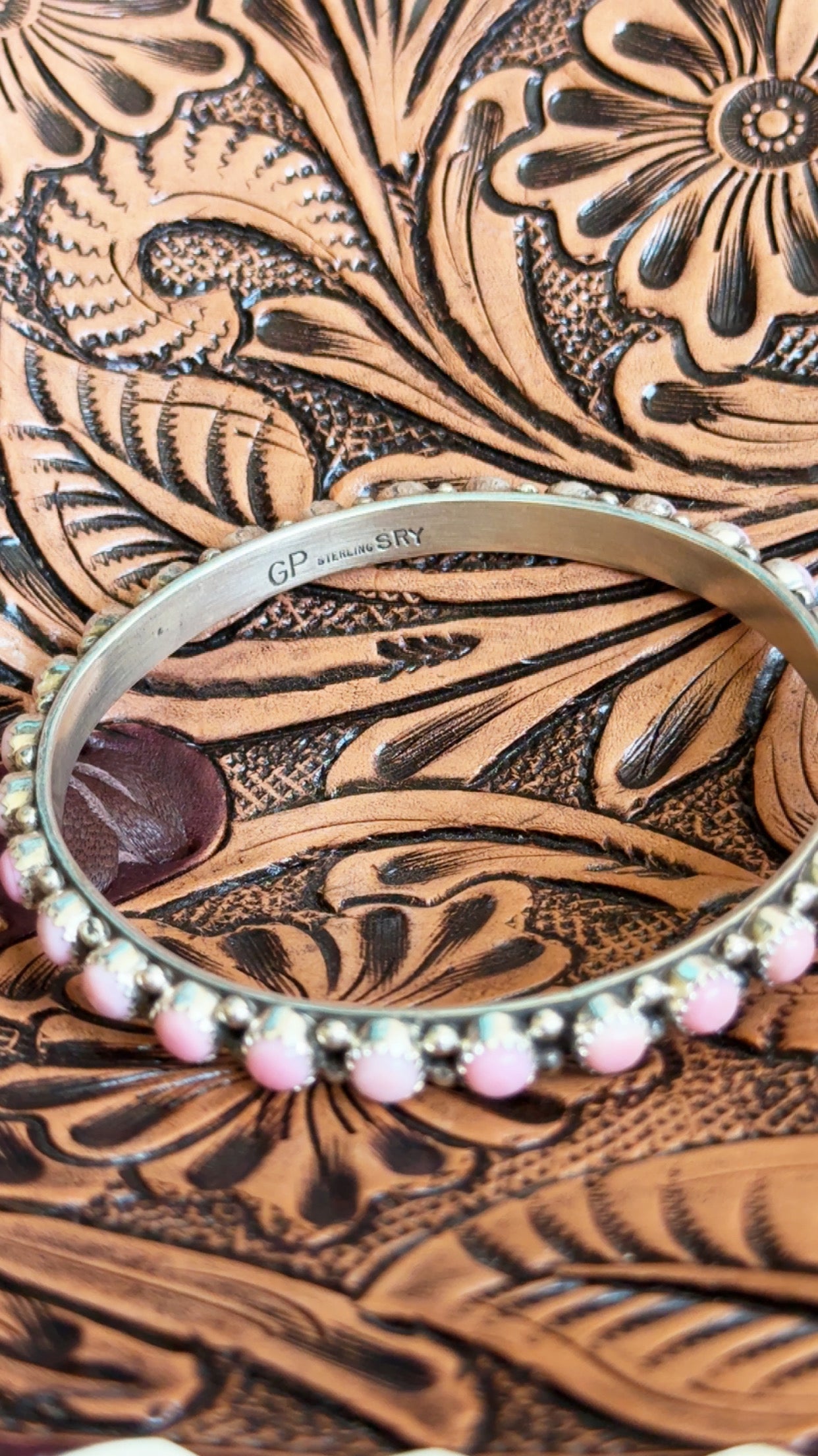 Native pink conch bangle