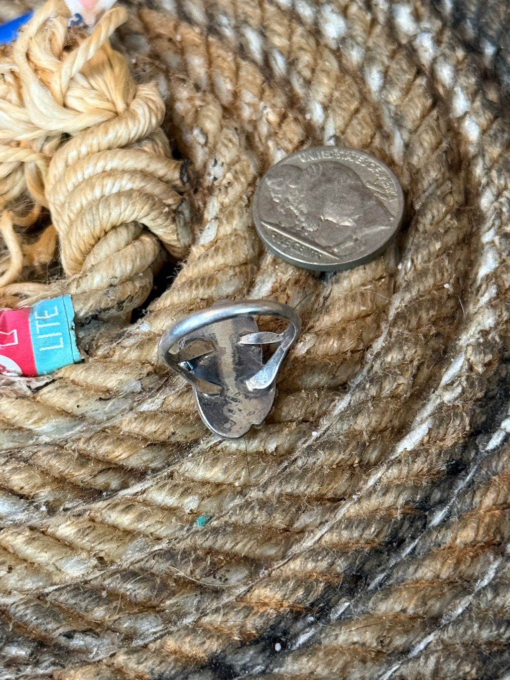 Vintage native Turquoise sterling silver ring. Size 5.25