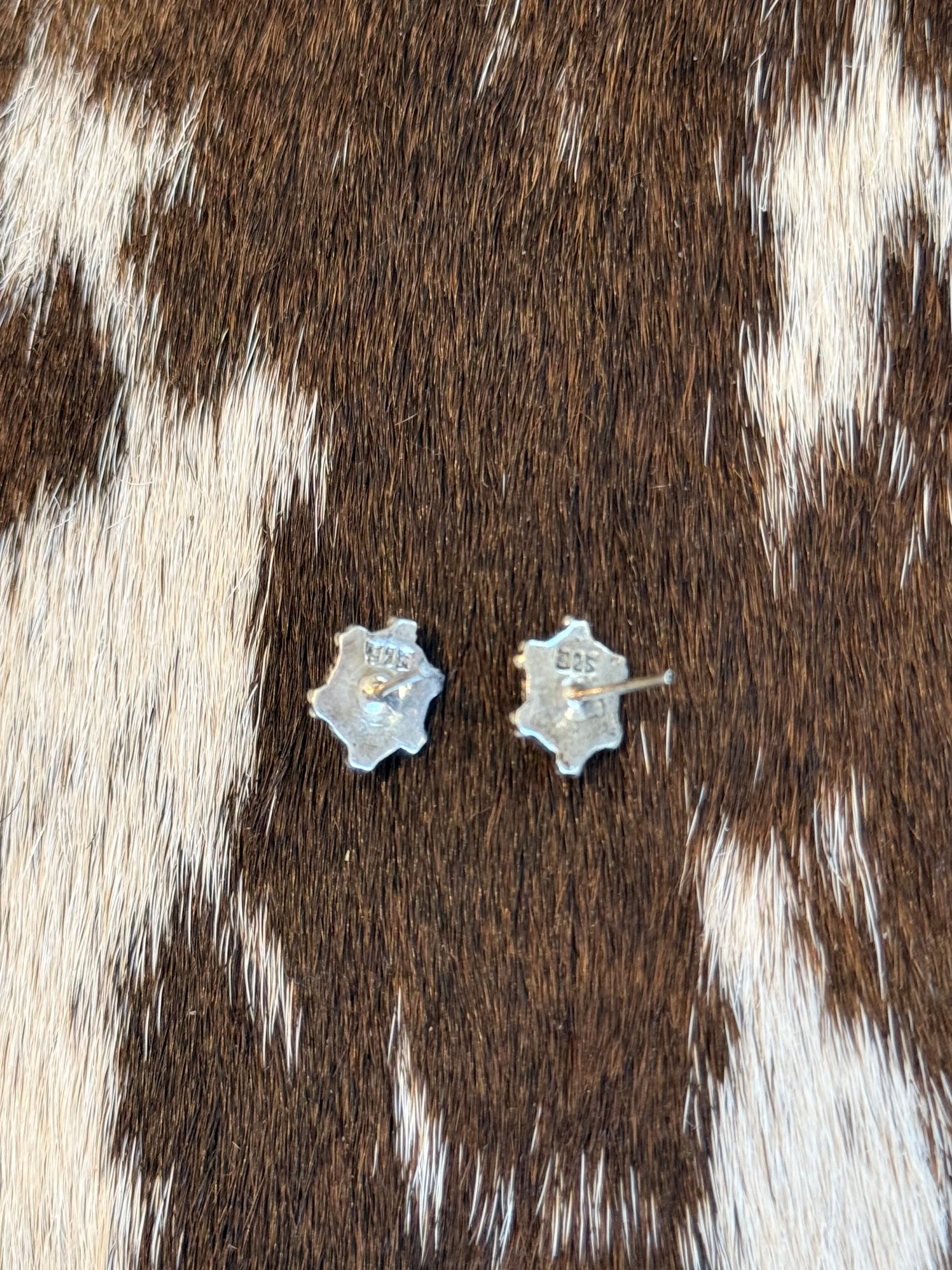 Vintage turquoise studs