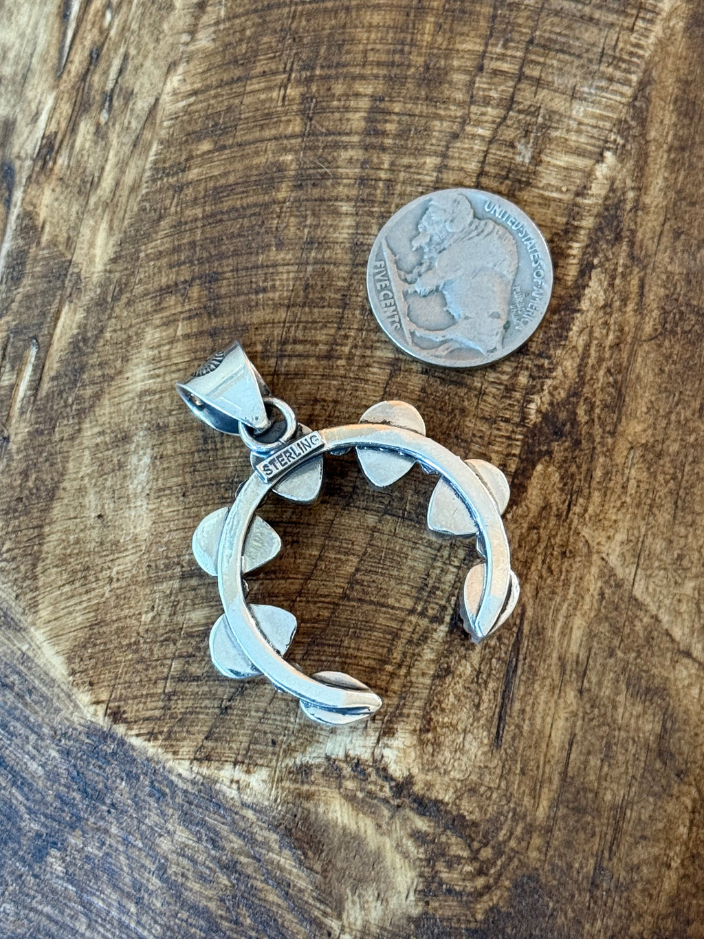 Pink conch naja pendant