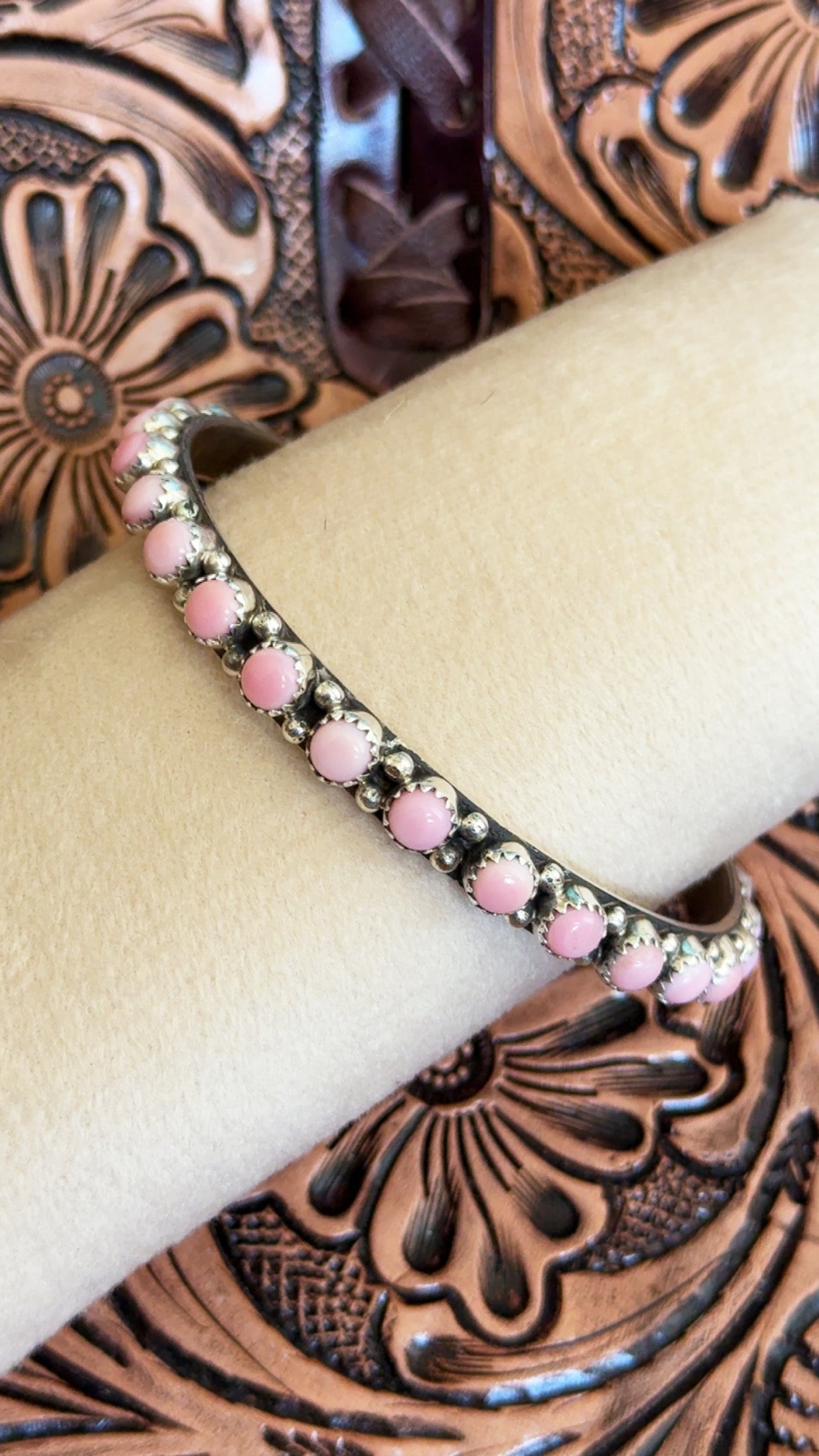 Native pink conch bangle