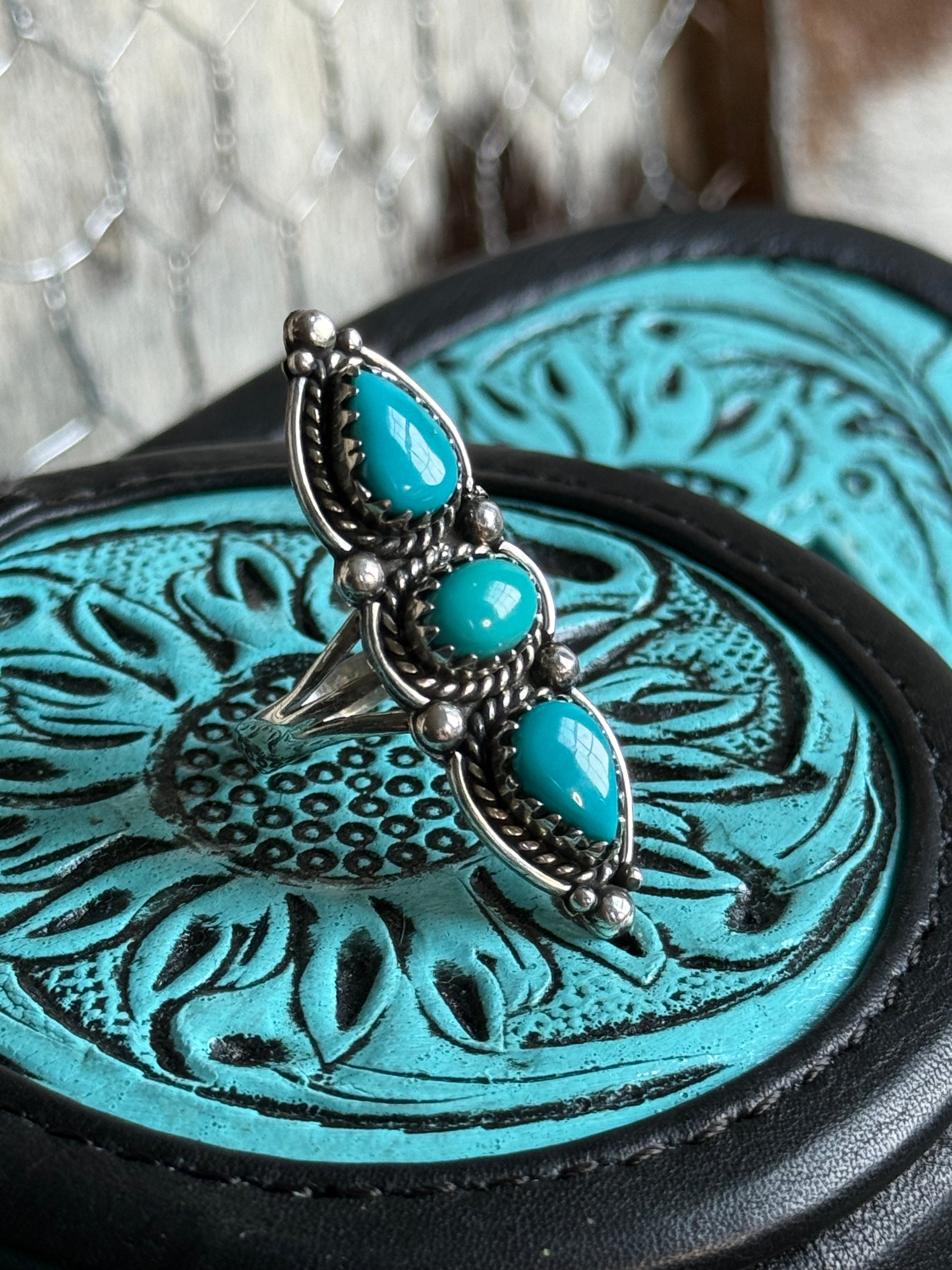Turquoise 3 stone ring size 7