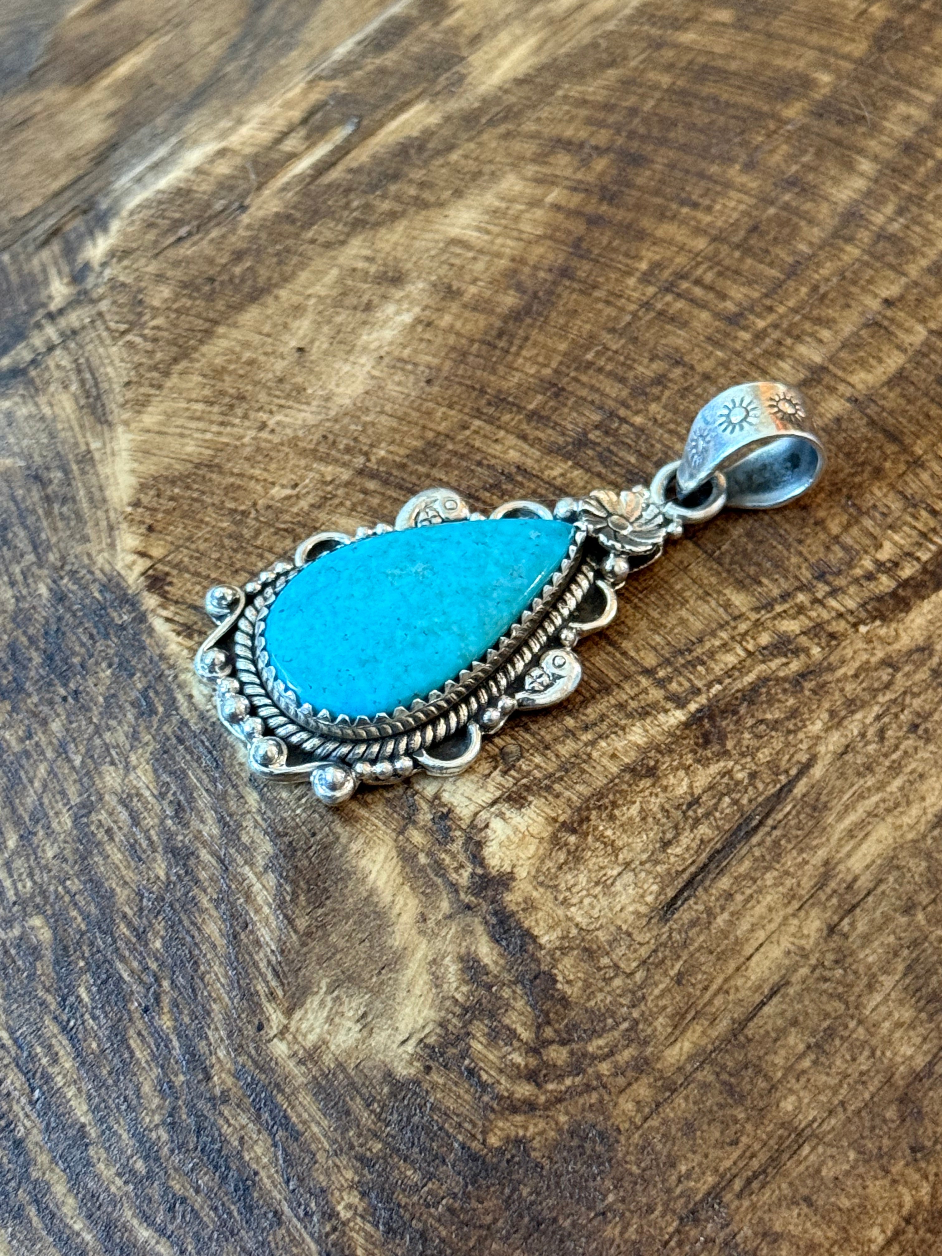Turquoise detail pendant