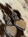 Heart & flower dangle earrings