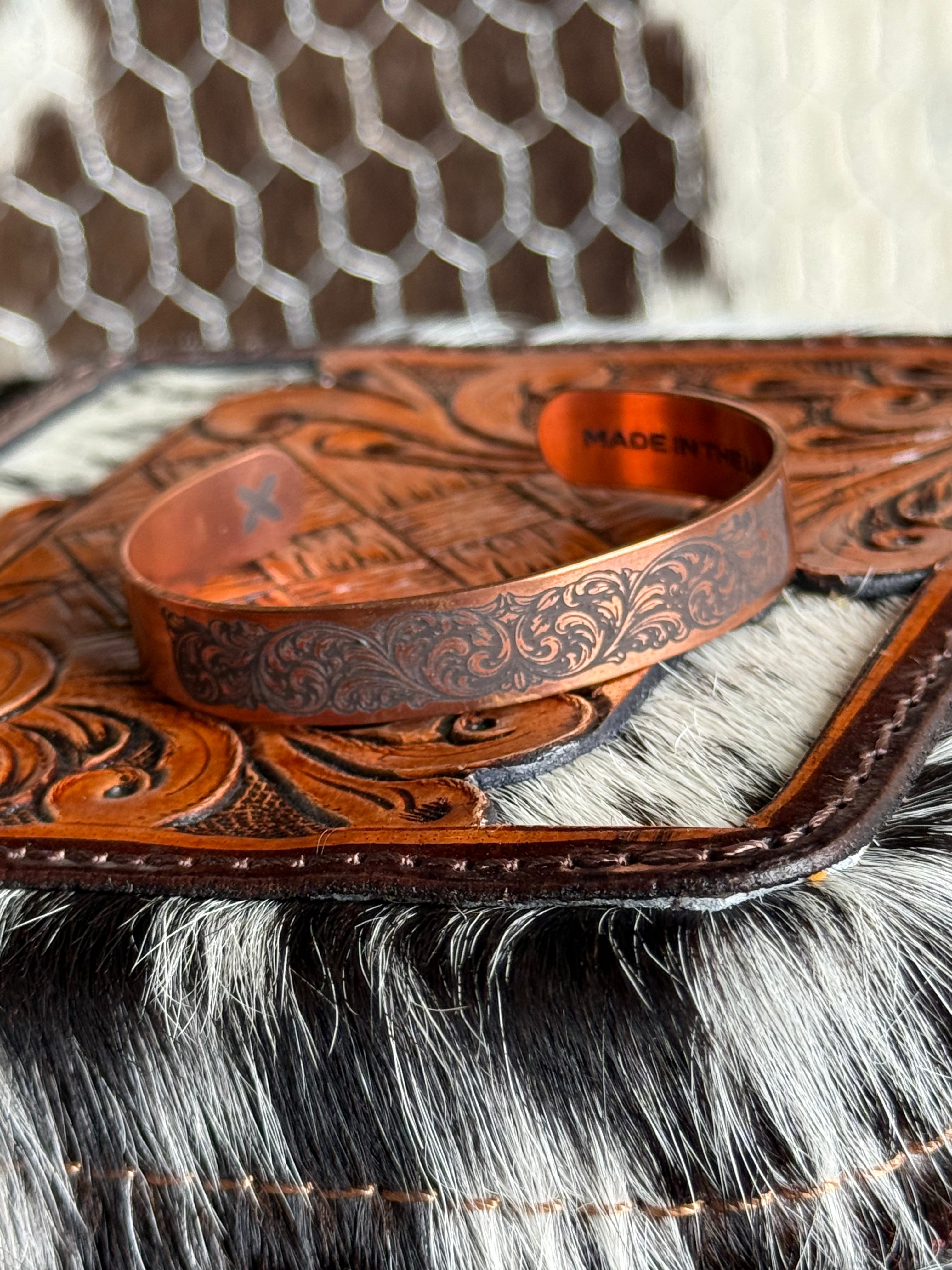 Chopper stacker cuff
