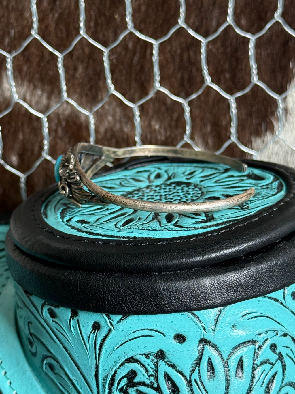 Vintage native turquoise cuff