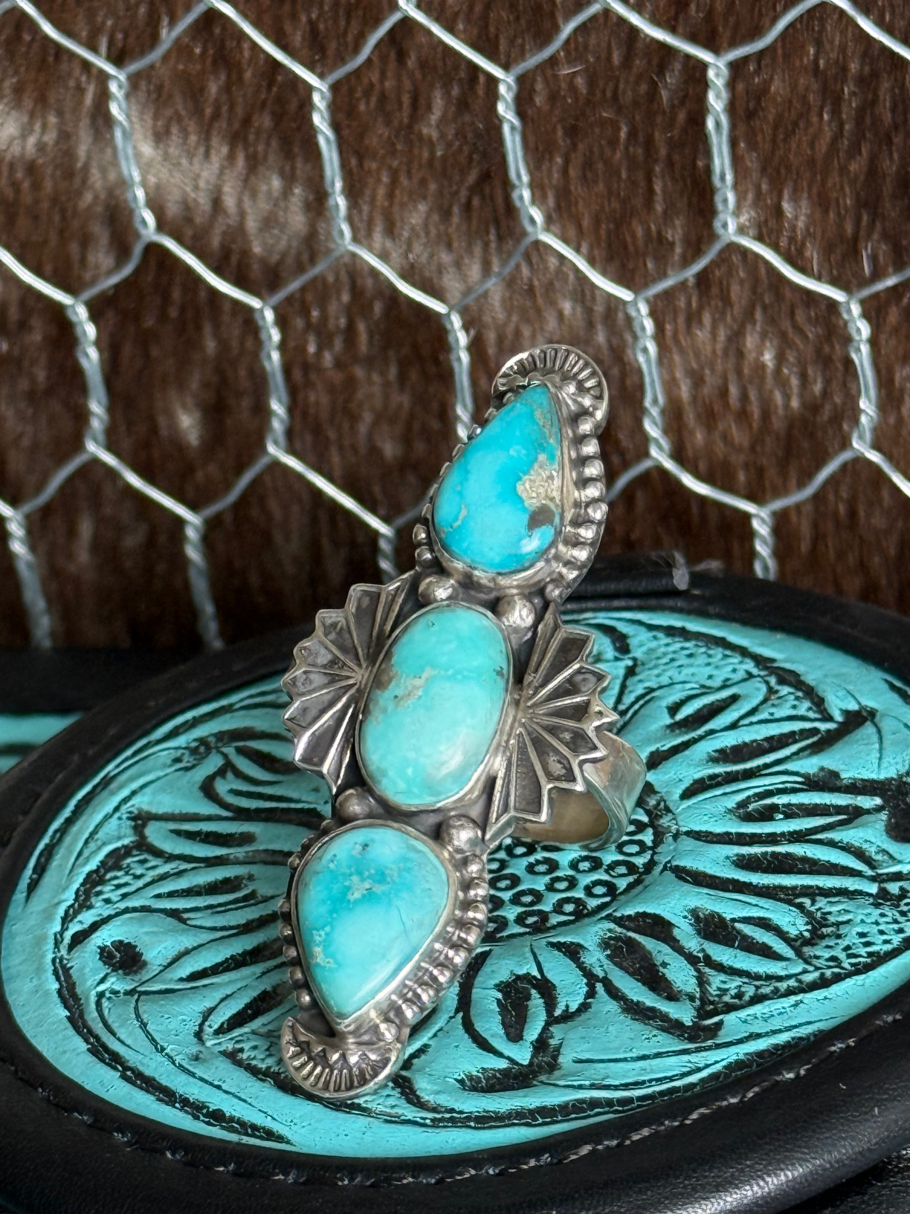 Turquoise 3 stone ring