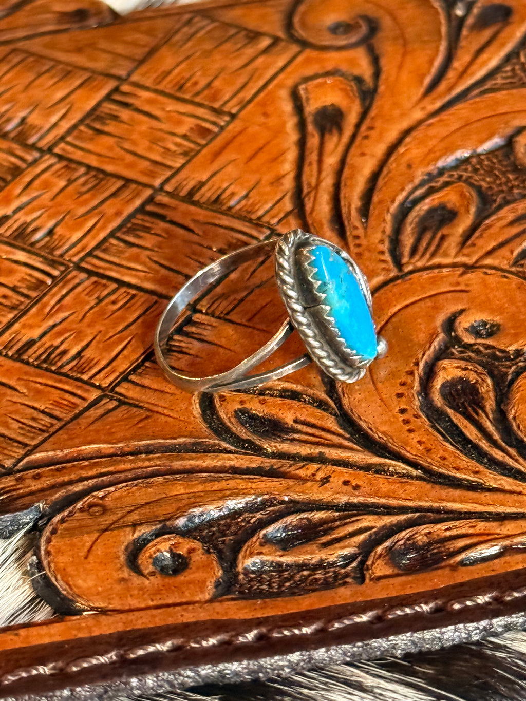 Vintage native turquoise ring