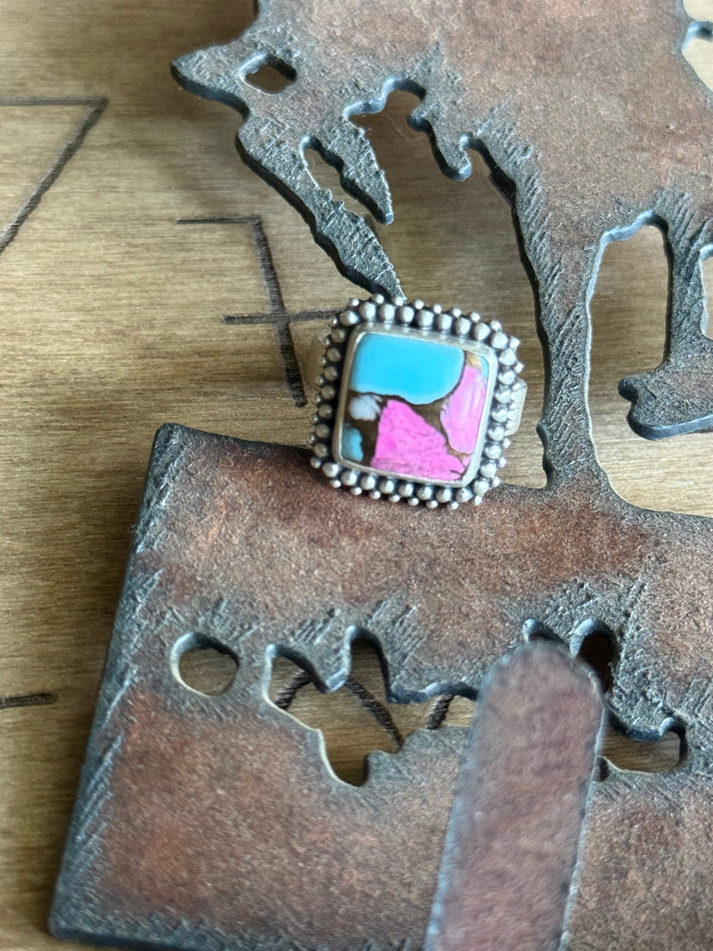 Cotton candy adjustable ring