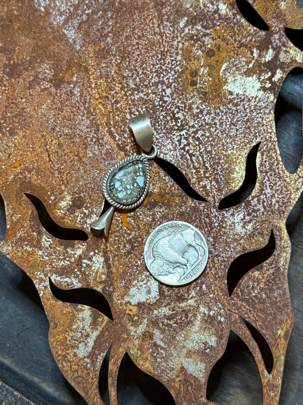 Dry creek pendant