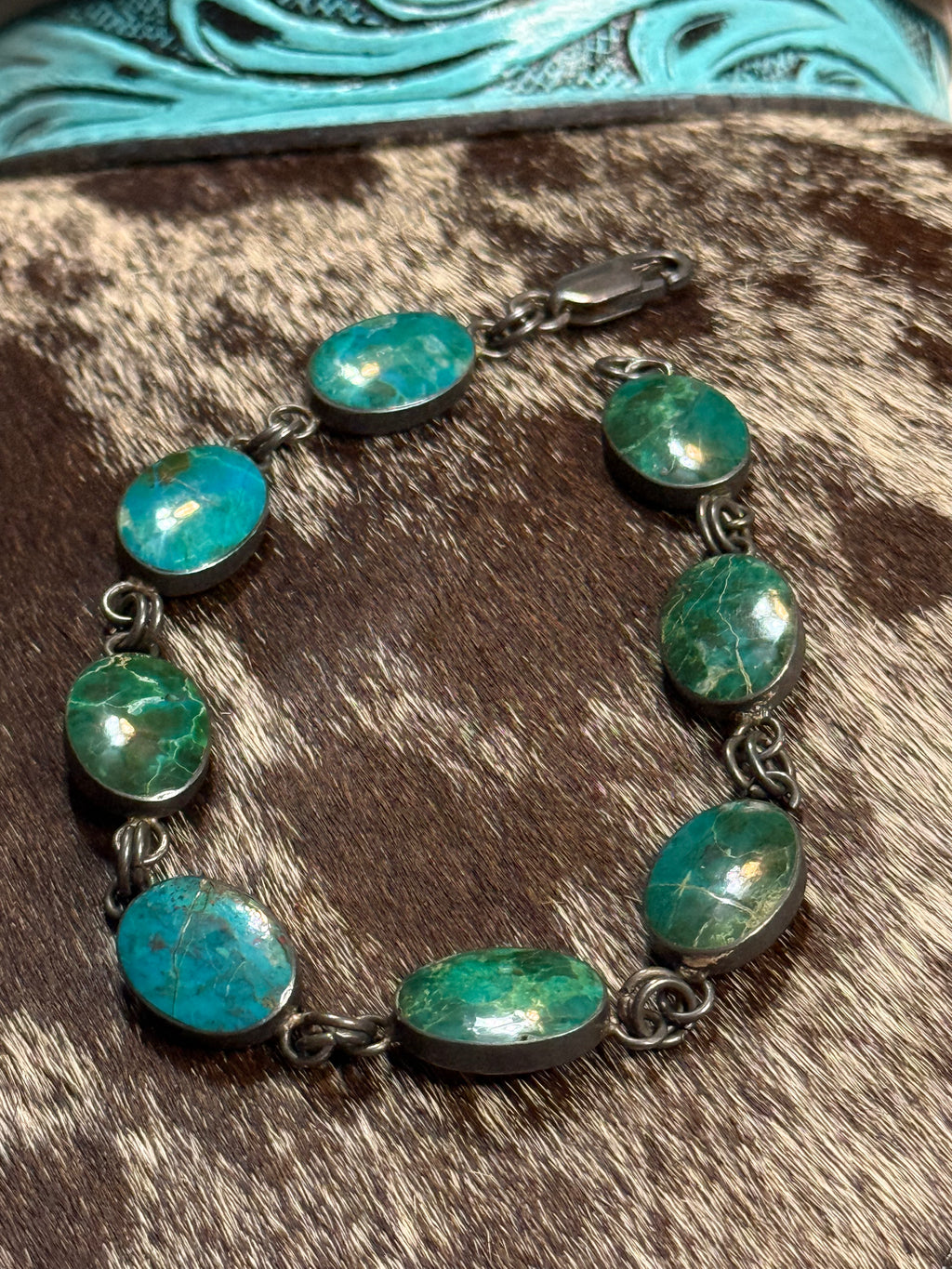 Vintage turquoise bracelet