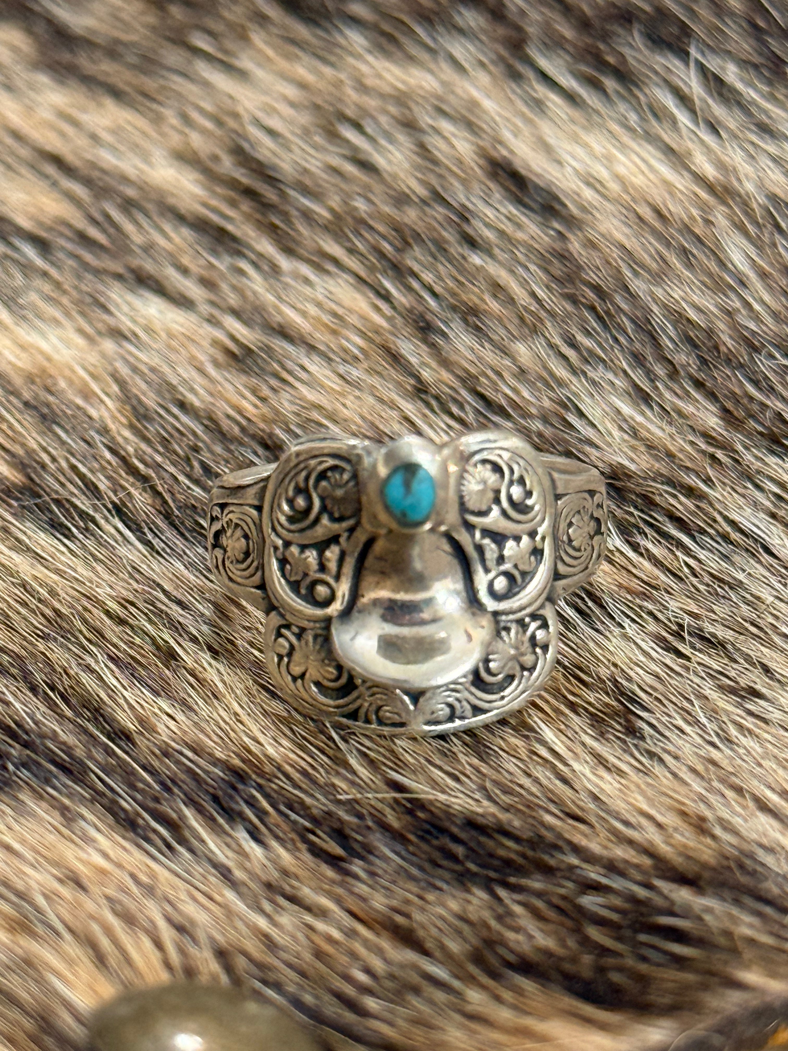 Dainty turquoise saddle ring